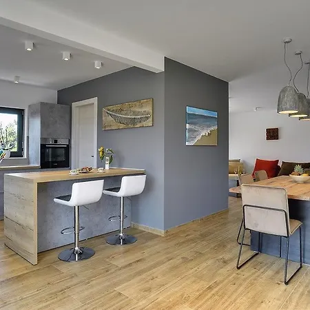 Holiday home Momare